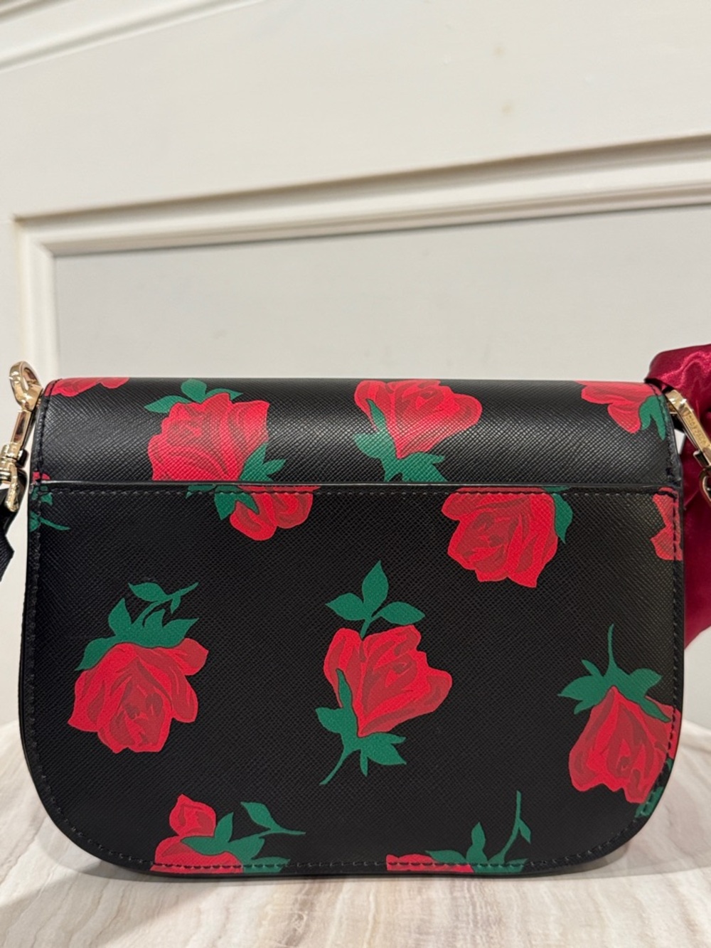 Kate Spade Bag Madison Rose Toss Printed Black Saddle Crossbody - Picture 7 of 17